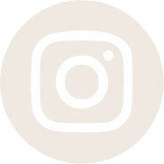 Icono Instagram en tono crema con textura suave.